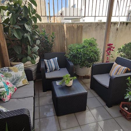 Persey Apartment เอเธนส์ ภายนอก รูปภาพ